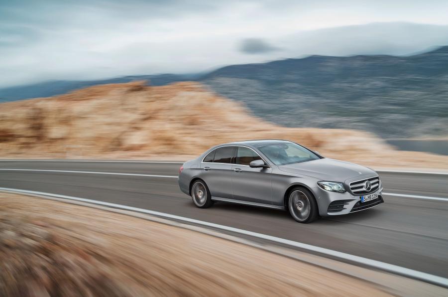  Mercedes-Benz E400 4Matic AMG Line 2016 года  (фото 7 из 29)